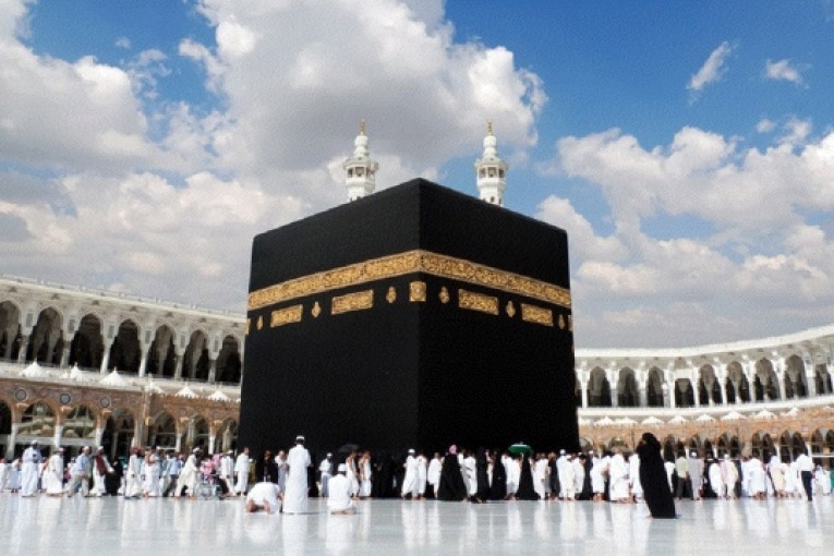 وزارة الشؤون الدينية: هذه أسباب ارتفاع تسعيرة الحج هذه السنة..