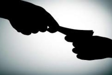 المهدية: حجز قطع أثرية وكمية من العنبر لدى أشخاص حاولوا إرشاء أعوان الأمن