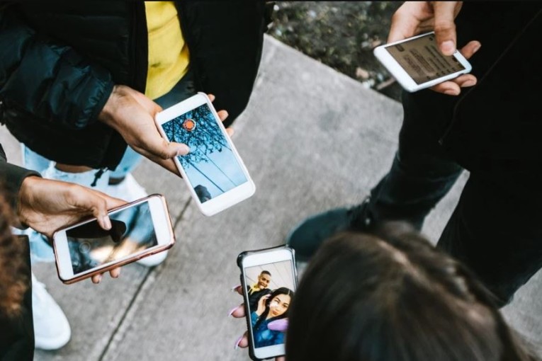 تفكيك شبكة تنشط في ترويج المقاطع الإباحية