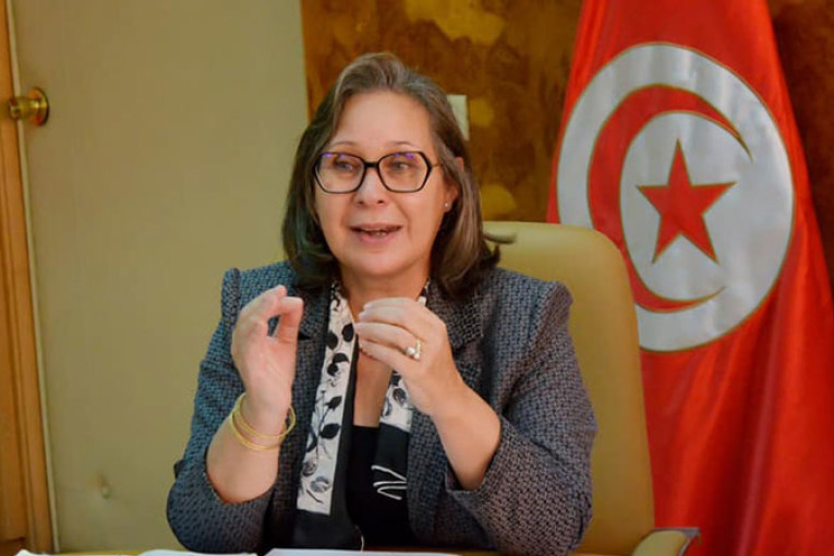 وزيرة الصناعة: ”الحكومة تعمل على وضع برنامج لمرافقة المؤسسات الصغرى والمتوسطة التي تمر بصعوبات”