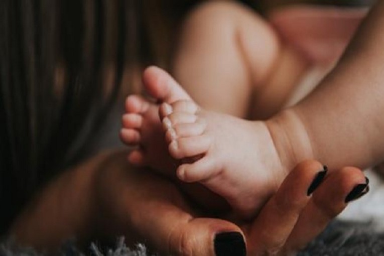 ‘بيع رضيع بمصحّة خاصة': الاحتفاظ بـ4 أشخاص في المنستير