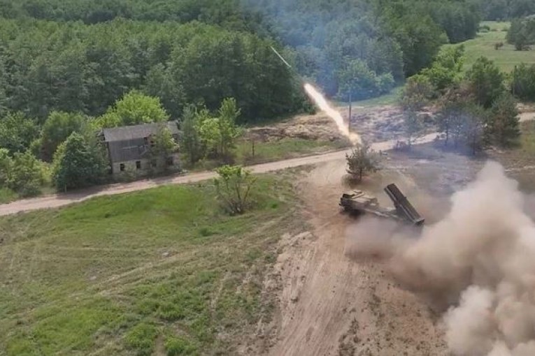 انفجارات تهز مدينة أوديسا الأوكرانية