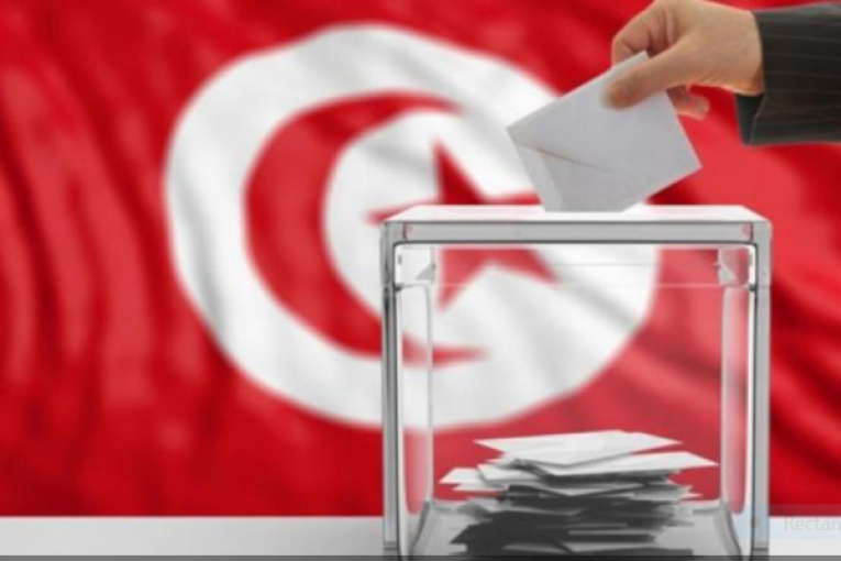 الإستفتاء: هيئة الإنتخابات تؤكد تسجيل 9.278.451 ناخب داخل تونس وخارجها