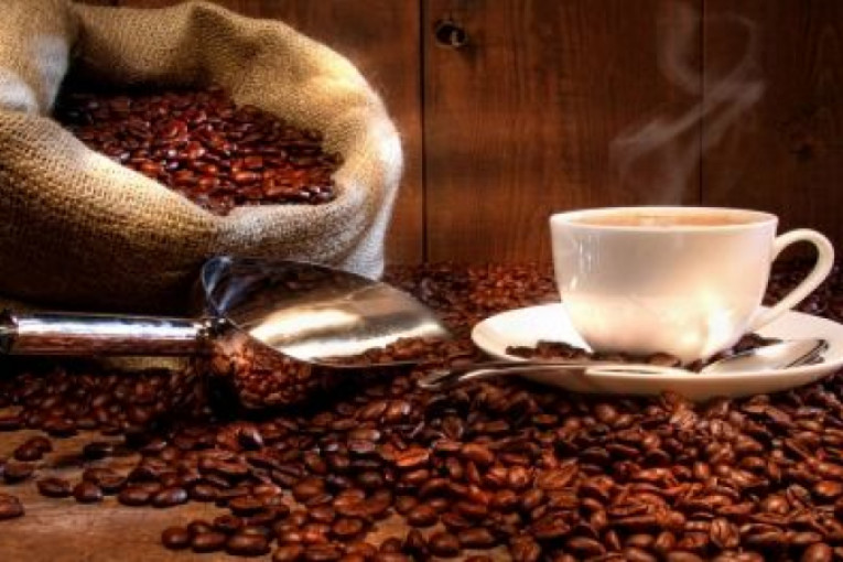 وزارة التجارة: استرجاع النسق العادي لتزويد السوق بالقهوة
