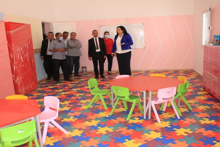 وزيرة الاسرة والمرأة تفتتح 3 رياض أطفال عمومية بسيدي بوزيد