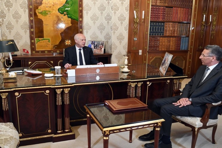 سعيّد يتباحث الاستعدادات للاستفتاء مع وزيري الداخلية والدفاع