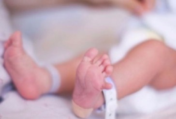 أريانة: القبض على فتاة من أصول إفريقية تركت رضيعها بمحطة المترو ثم لاذت بالفرار