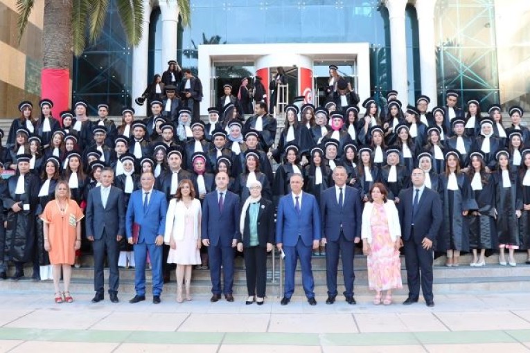 وزيرة العدل تؤكد على مزيد تطوير برامج التكوين وتعزيز التخصص القضائي بالمعهد الأعلى للقضاء