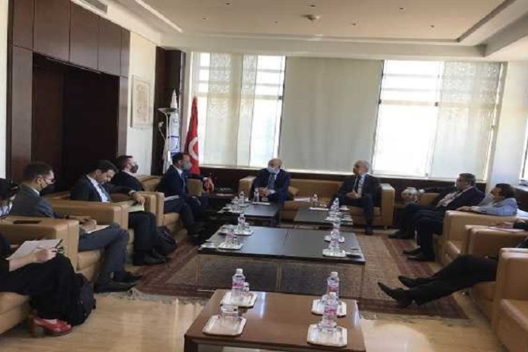 جلسة عمل بين منظمة الأعراف وبعثة صندوق النقد الدولي