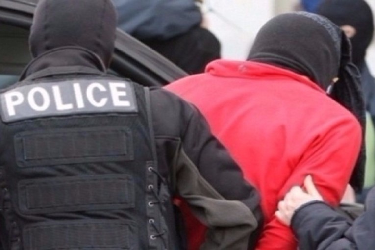 إعتدى على عون حراسة وحاول إقتحام مقر منطقة الحرس: إيقاف متشدد ديني في ماطر