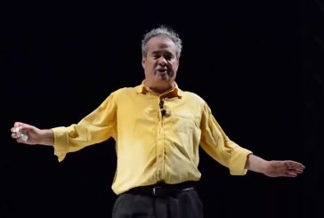 لمين النهدي: ‘لن أموت إلّا فوق خشبة المسرح’