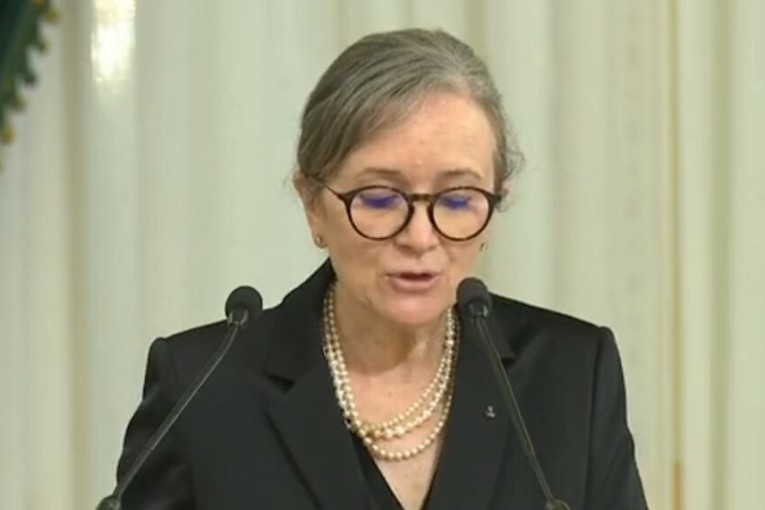 رئيسة الحكومة للولاة: ‘مجلس الجهات والأقاليم سيكون أكـبر سند لكم’