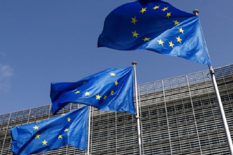 مسؤول: الاتحاد الأوروبي جمد أرصدة روسية قيمتها 13.8 مليار يورو