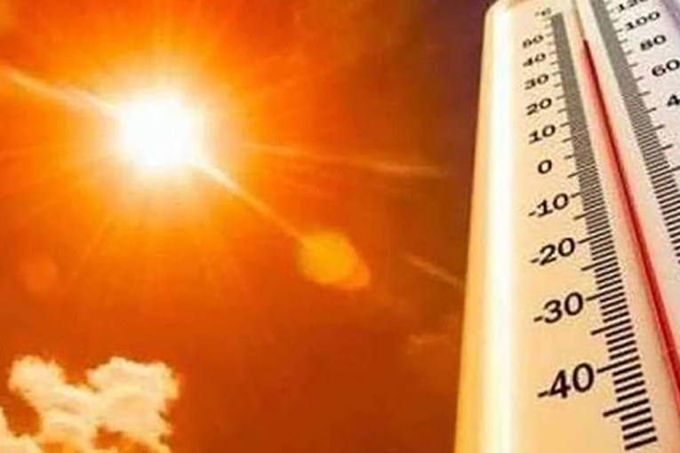 درجات الحرارة تصل إلى 45 درجة وأمطار متفرقة بعد الظهر في هذه الجهات