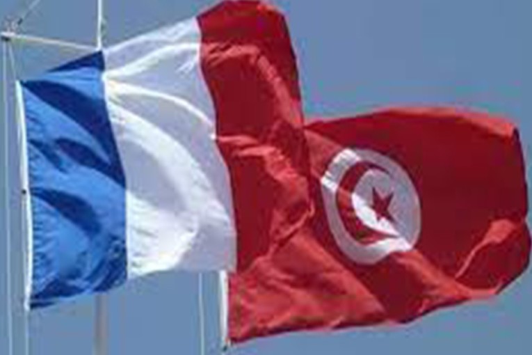 منتخب الأواسط لكرة القدم: مقابلتان بين تونس وفرنسا في سبتمبر
