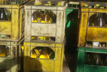 القصرين: تفكيك شبكة للاتجار والتلاعب بالزيت المدعم