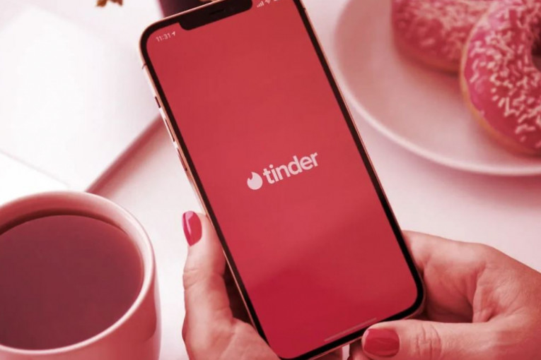 المغرب توقف دبلوماسيين تعرضا للسرقة خلال مواعدة غرامية بكولومبيا