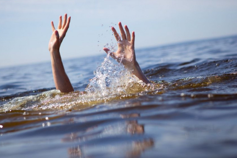 وفاة تونسي غرقا في الجزائر