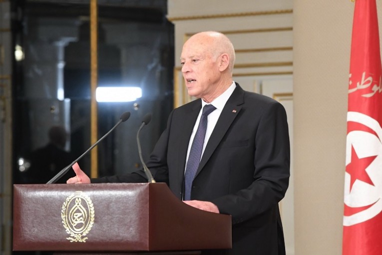 سعيّد: ’’سيتم الكشف عن الأطراف التي استفاد من بعض ’’الهيبات’’ بعد التدقيق الذي يتواصل هذه الايام’’