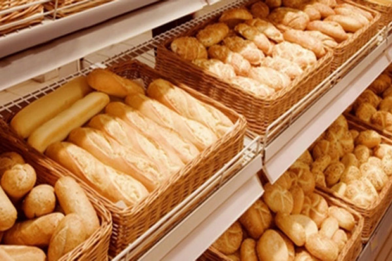 مجمع المخابز العصرية يعلن عدم مشاركته في إضراب يوم غد