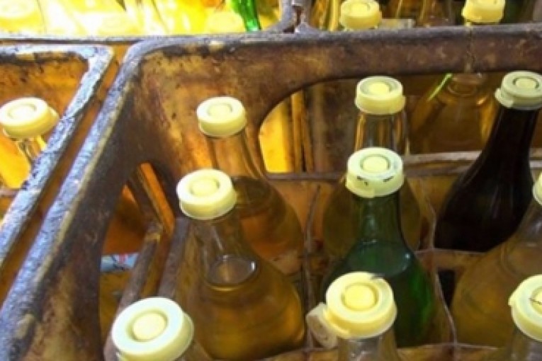 خلال النصف الأول من أوت: تزويد معتمديات بنزرت بـ430 ألف لتر من الزيت النباتي