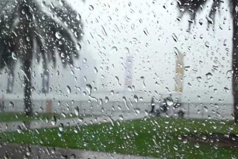 بعد الظهر.. أمطار متفرقة ورعدية أحيانا ببعض الجهات
