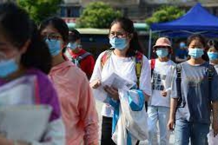 الصين: تسجيل 2354 إصابة جديدة بكورونا