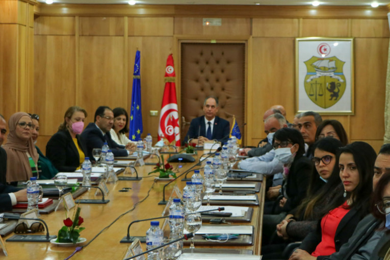 تونس تنضم بصفة بلد شريك للبرنامج الإطاري الأوروبي التاسع للبحث والتجديد أفق أوروبا’