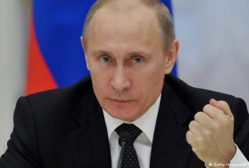 بوتين يتهم الغرب بالاستعداد لإثارة ثورات في أي بلد
