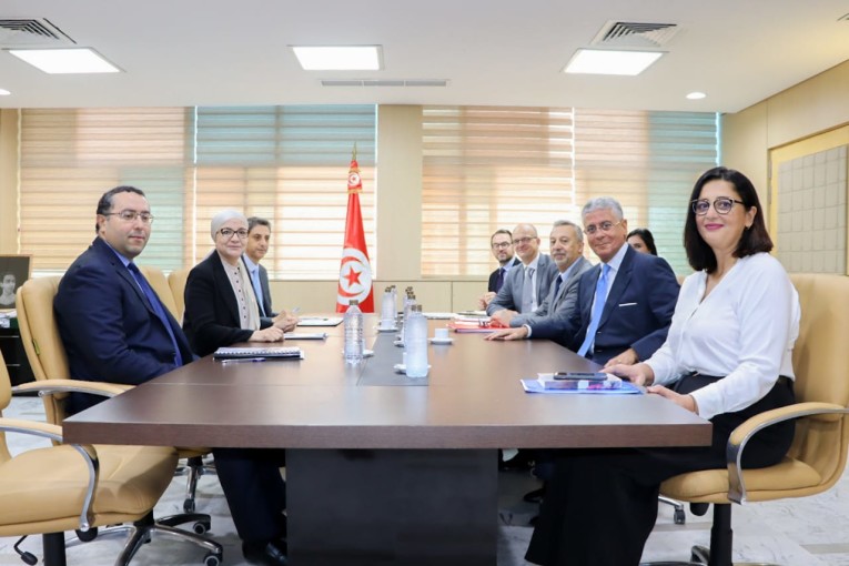 خلال لقائه جفال: فريد بلحاج يؤكد إستعداد البنك الدولي للمساهمة في دعم مشاريع وزارة العدل