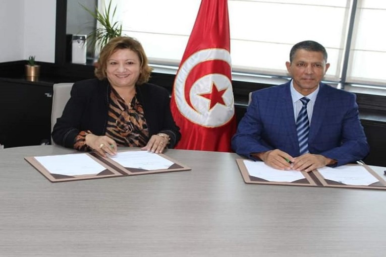 بن عروس: الإمضاء على اتفاقية تعاون بين بلدية حمام الأنف وصندوق الودائع والأمانات