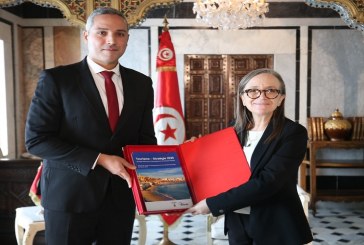 محمد المعز بلحسين: ‘مؤشرات طيبة والرؤية الاستراتيجية للسياحة تهدف إلى جعل القطاع محركا للتنمية في كل البلاد’