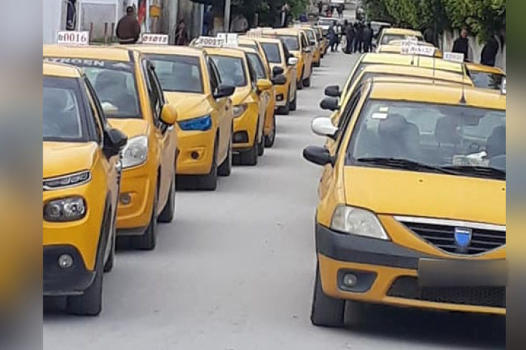 26 سبتمبر: فتح باب الترشح لاجتياز امتحان شهادة الكفاءة المهنية لقيادة تاكسي الفردي بأريانة