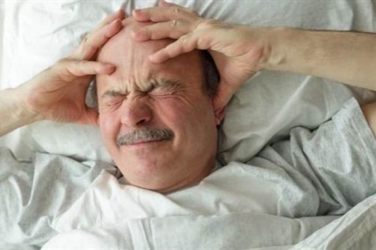 دراسة: الأرق يزيد من احتمالية تدهور الذاكرة لدى كبار السن