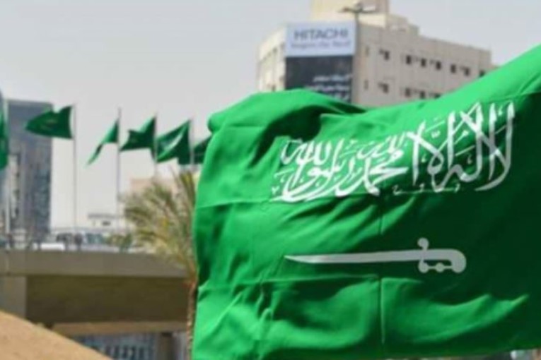 السعودية تستثمر 40 مليار ريال لتطوير مشروعات في 11 مدينة