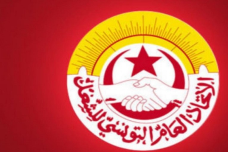 الإتحاد الجهوي للشغل بصفاقس: ‘إحالة 10 أساتذة من إعدادية الحاجب على مجلس التأديب استهداف للعمل النقابي’