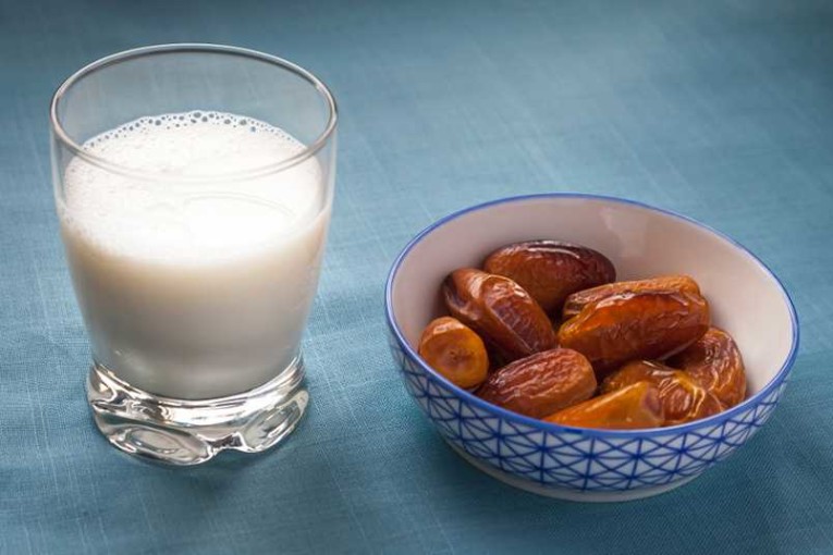 المرصد الوطني للفلاحة: تراجع في إنتاج الحليب والبيض وصابة التمور