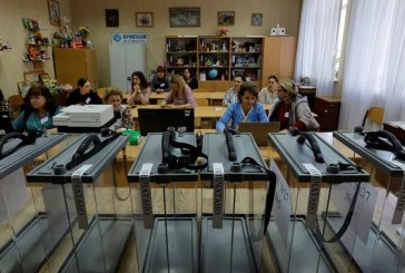 انطلاق استفتاءات الانضمام إلى روسيا في 4 مناطق أوكرانية