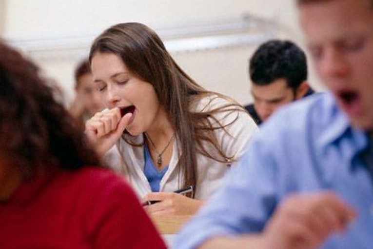 هل التثاؤب معدي ؟