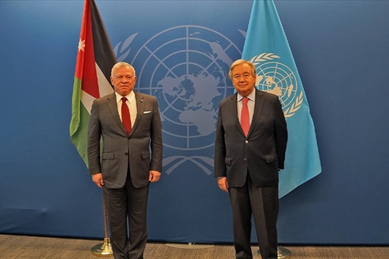 ملك الأردن يبحث مع غوتيريش دعم أونروا وسلام الشرق الأوسط