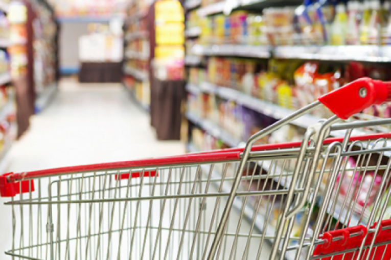 وزيرة التجارة: ‘الدعم سيتواصل.. لكننا سندعم المداخيل عوض الأسعار’