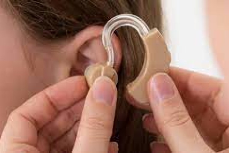 غرفة مراكز تقويم وإصلاح السمع تنظم أول مؤتمر للسمعيات في تونس