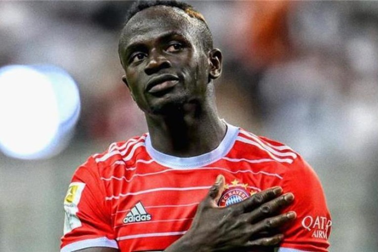 ماني ينال جائزة سقراط في حفل البالون دور