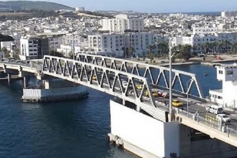 بنزرت: البنك الأوروبي للاستثمار يوافق على نتائج الانتقاء الأوّلي للمقاولات المقترحة لاستكمال الجسر