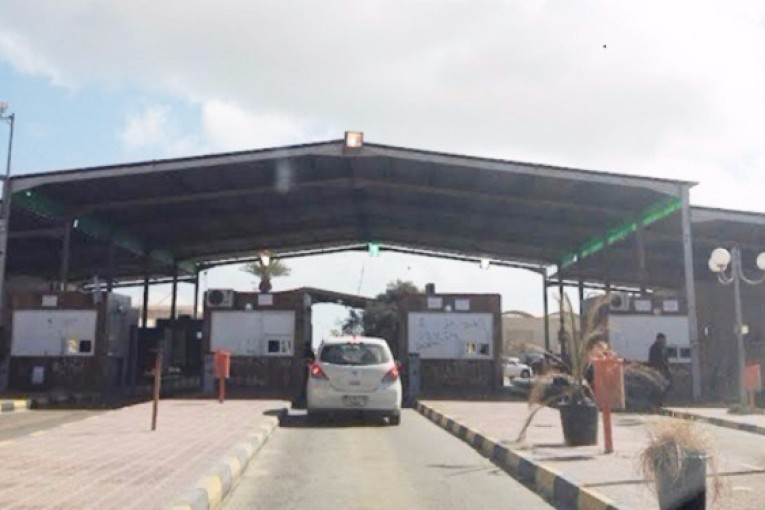 معبر راس جدير يستأنف نشاطه بشكل طبيعي