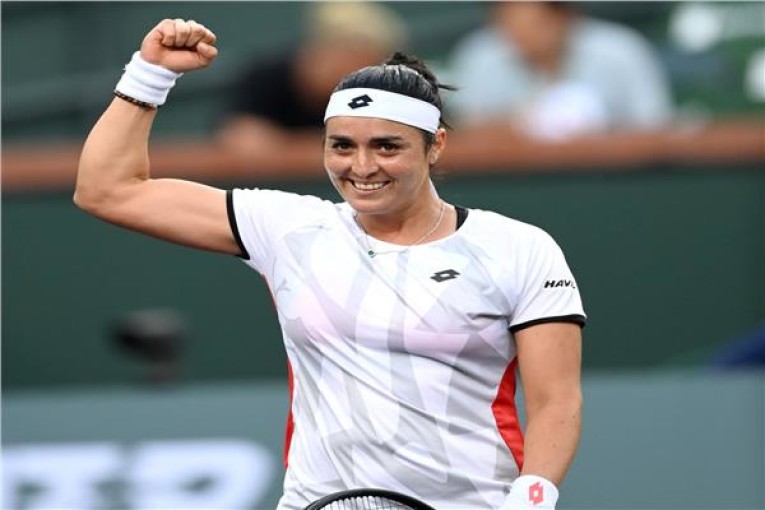 أنس جابر تنافس أعلى 8 مصنفات في العالم