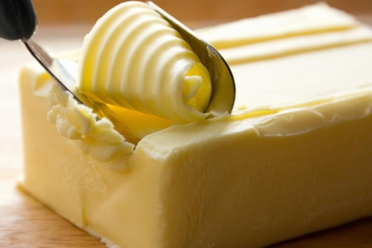 غرفة أصحاب المساحات التجارية الكبرى: وقع الترفيع في سعر الزبدة