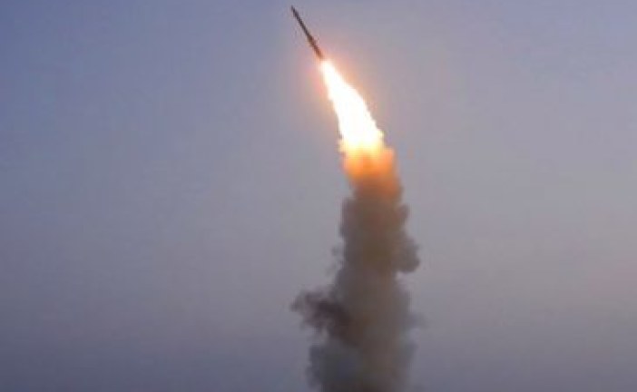 فشل إطلاق صاروخ باليستي لكوريا الجنوبية ردا على صاروخ نظيرتها الشمالية