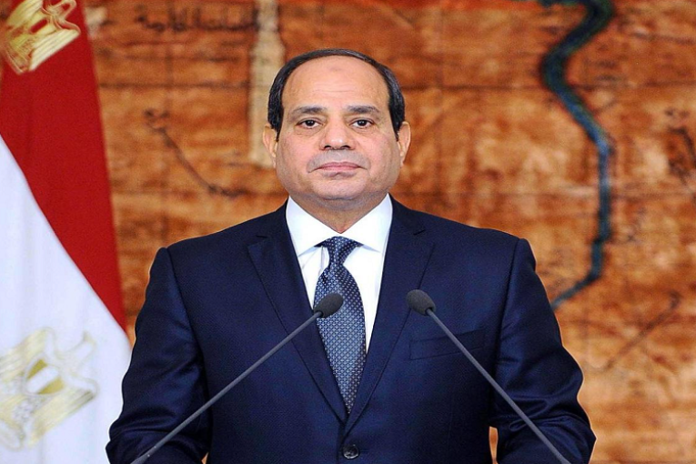 السيسي: الأزمات التي عانت منها مصر تتطلب حلولا جذرية.. واستثمرت رصيدي من أجل البناء