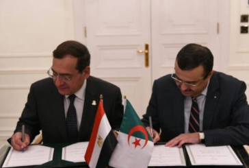 مصر والجزائر توقعان مذكرة تفاهم للتعاون في مجالات الغاز والبترول